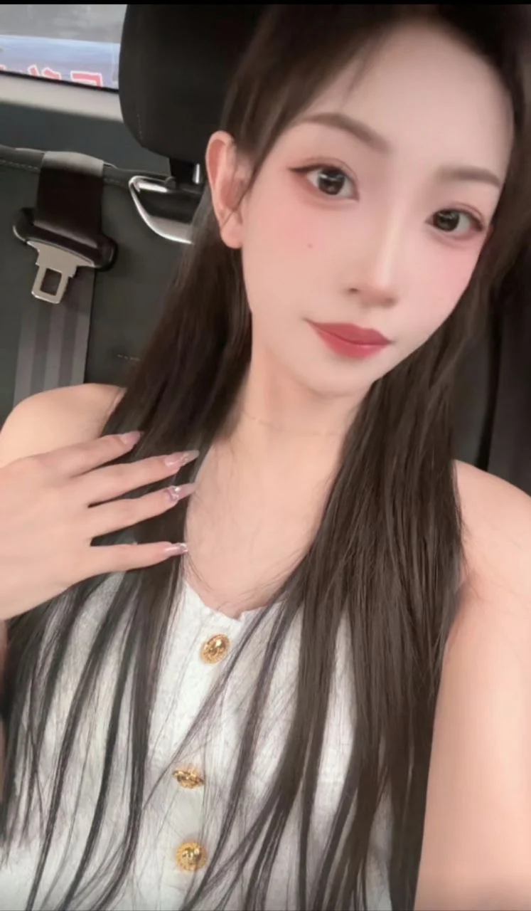 小奶熊